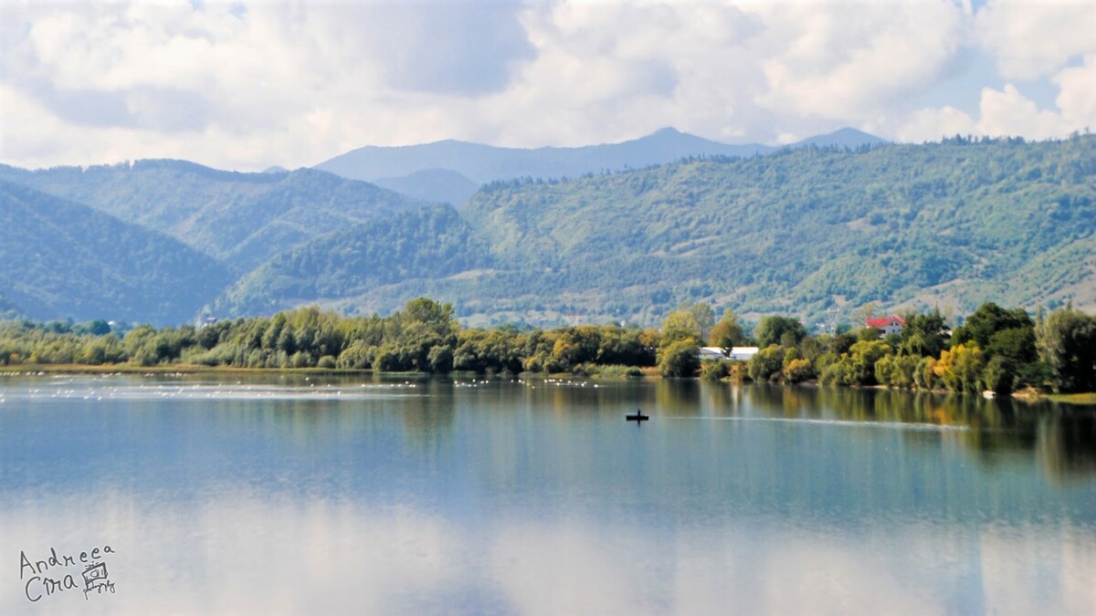 The lakes of Pângărați and Vaduri