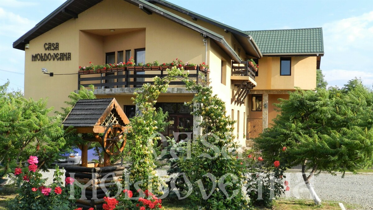 Casa Moldoveană - Pensiune și Restaurant