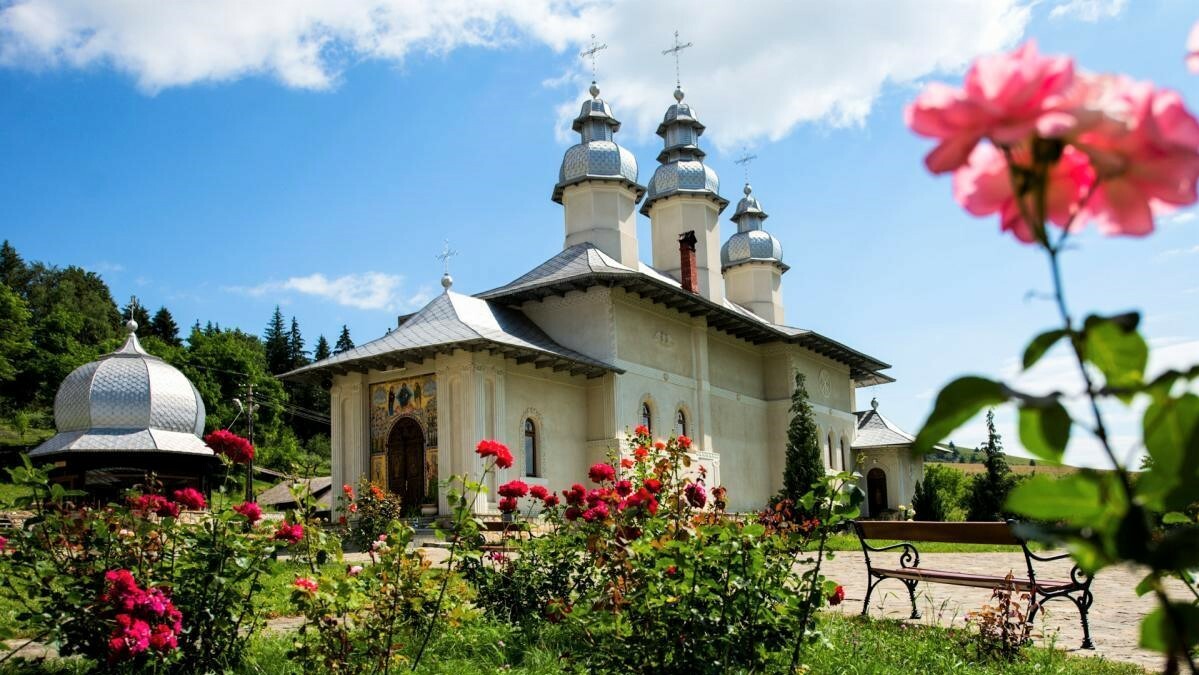 Mănăstirea Almaș